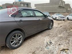 تۆیۆتا کامری